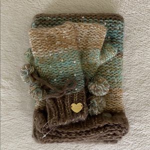 Betsey Johnson Scarf & Gloves